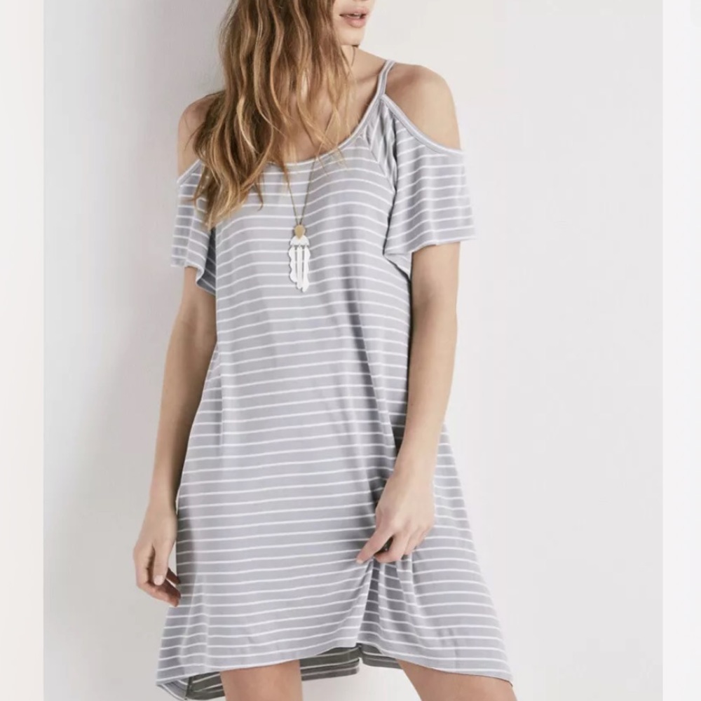 Lucky Brand‎ Gray & White Stripe Cold Shoulder Shift Dress Size Medium